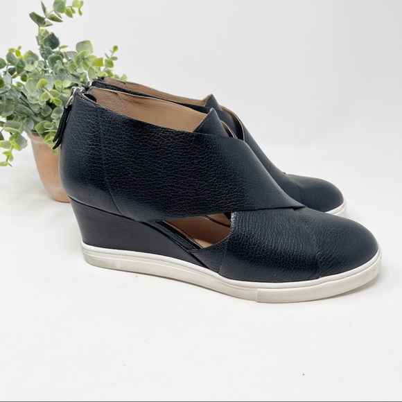 Linea paolo faith wedge sneaker Clearance